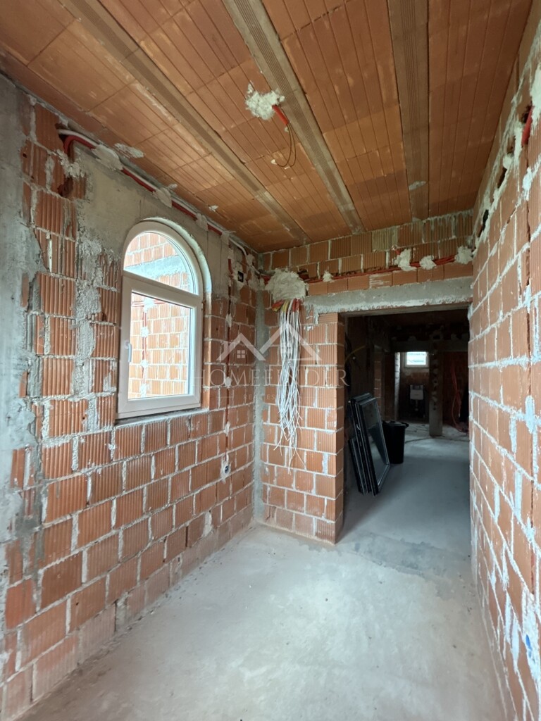 Image 6338454 - 16