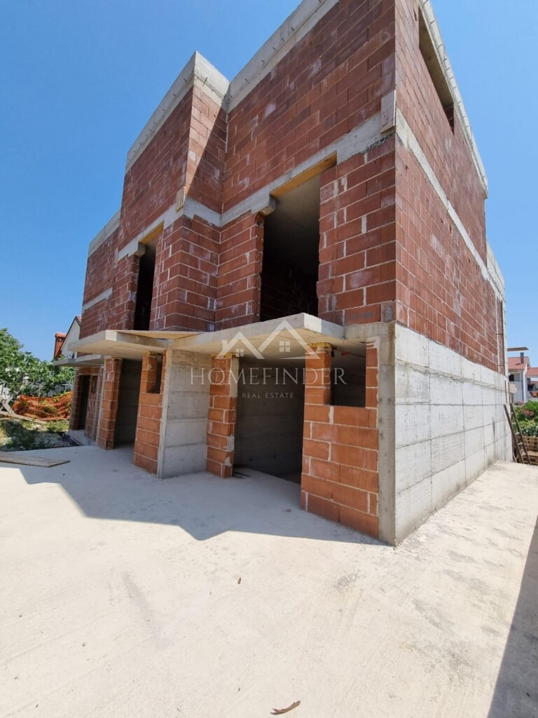 Image 6338512 - 5