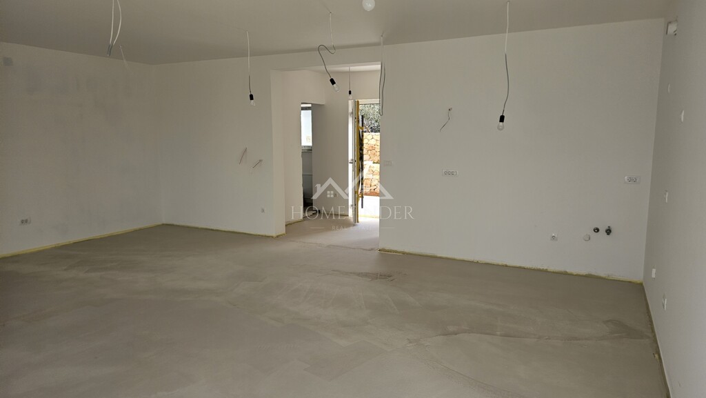Image 6338528 - 20