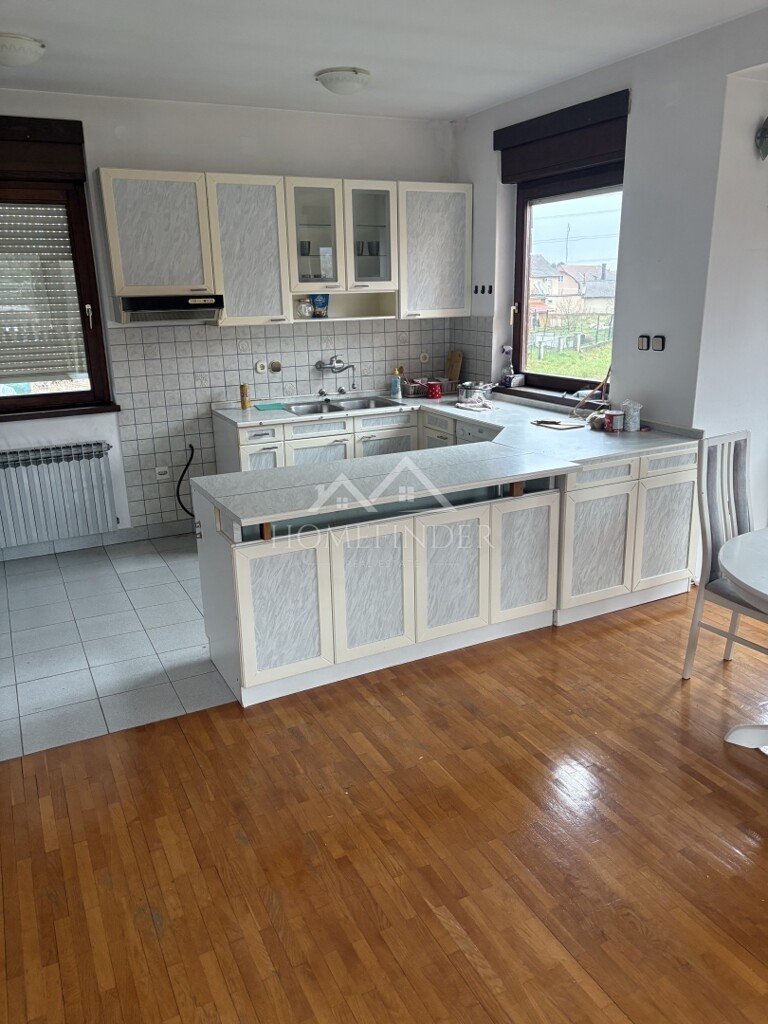 Image 6338550 - 1