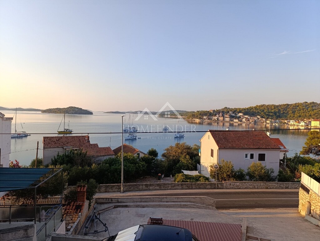 Image 6338572 - 10