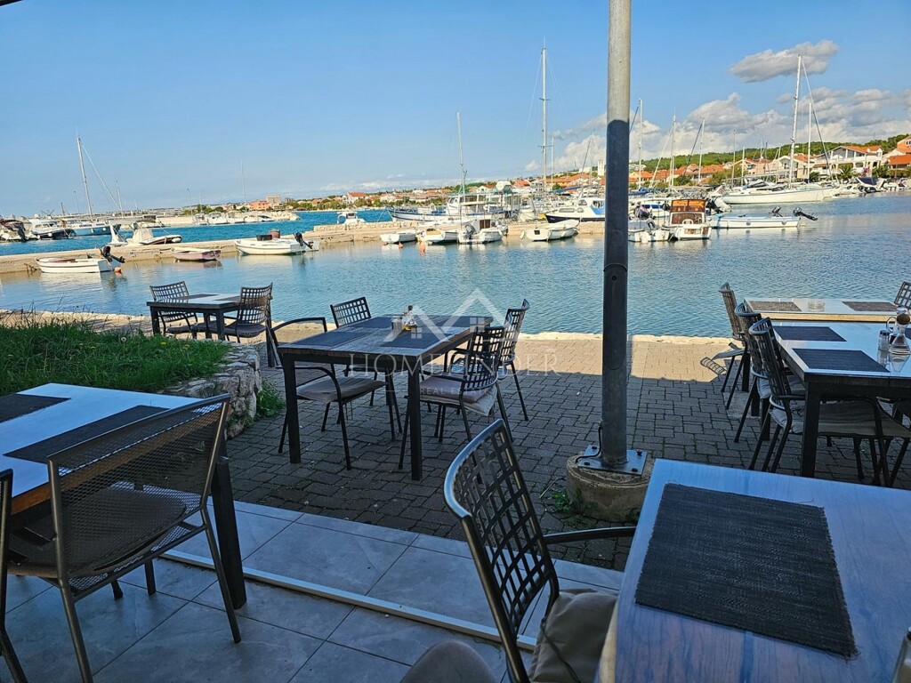 Image 6338600 - 3
