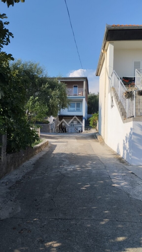 Image 6338601 - 3
