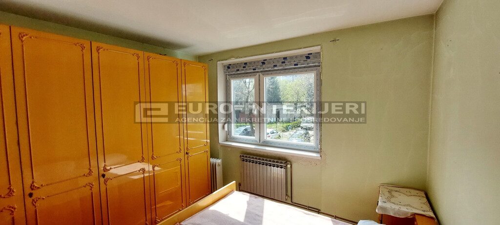 Image 6338636 - 7