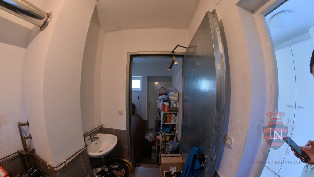 Image 6338723 - 19