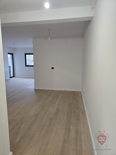 Thumbnail 6338738 - 9