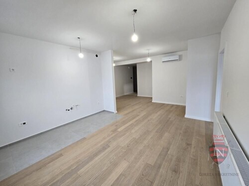 Thumbnail 6338738 - 12