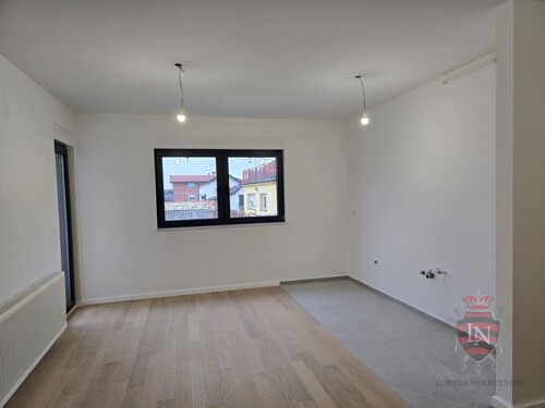 Thumbnail 6338738 - 13