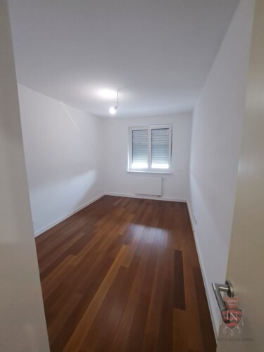 Thumbnail 6338780 - 6