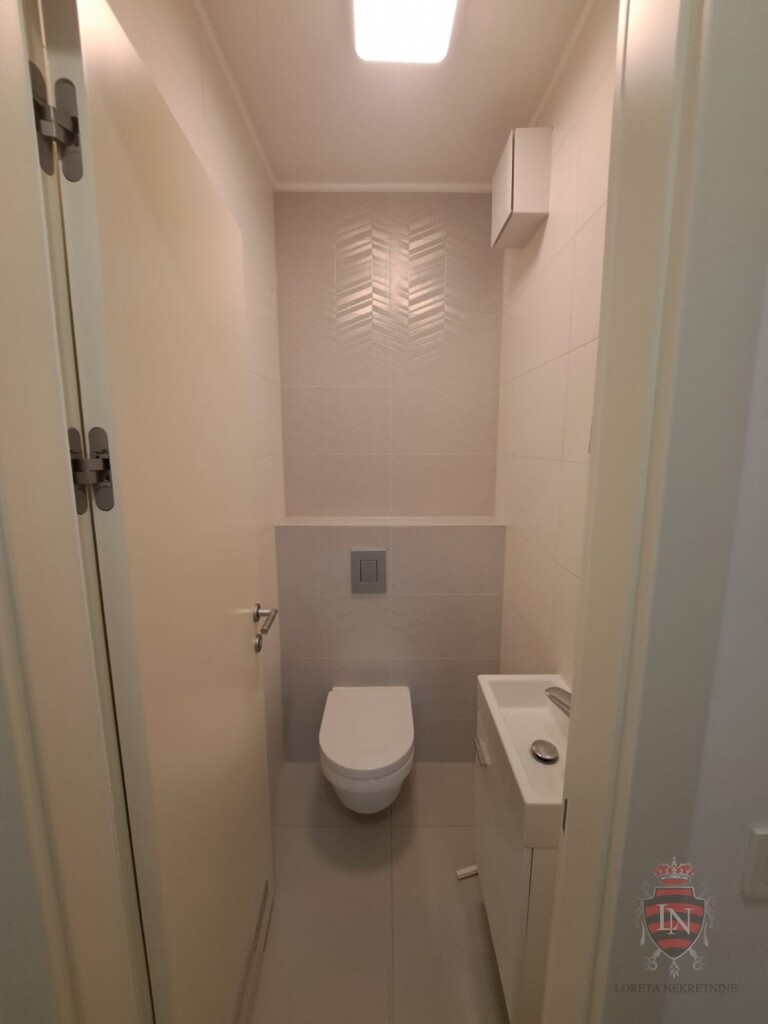 Image 6338780 - 3