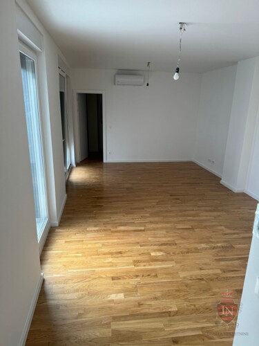 Thumbnail 6338782 - 4