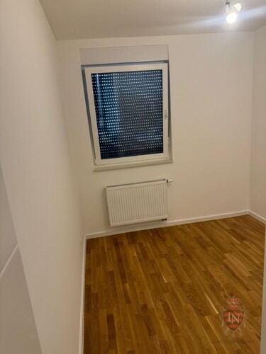 Thumbnail 6338784 - 9