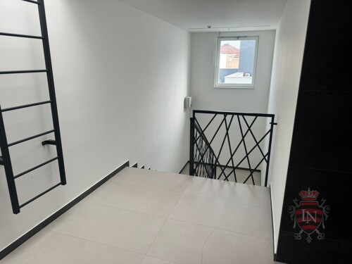 Thumbnail 6338784 - 17