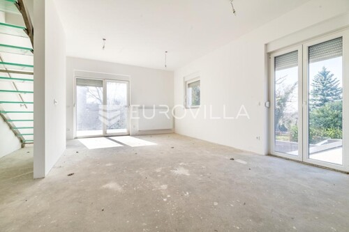 Zagreb, Remete, roh bau, atraktivan dvoetažan stan NKP 106 m2