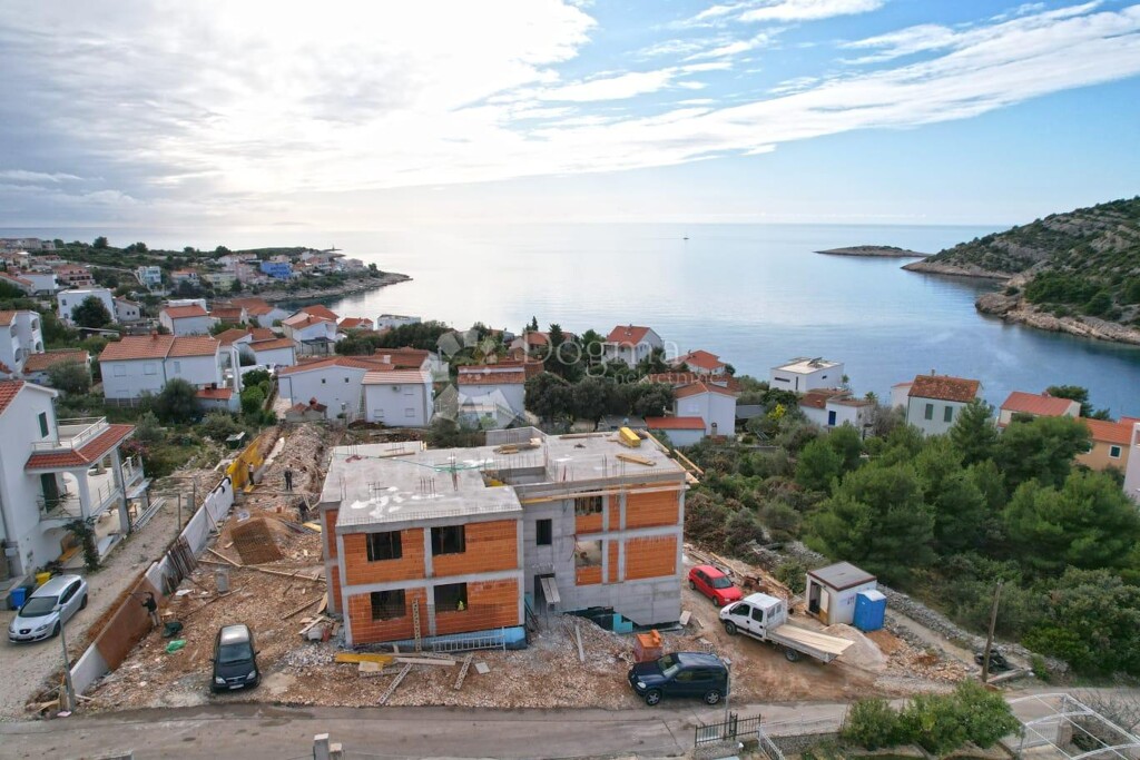 Image 6339120 - 3