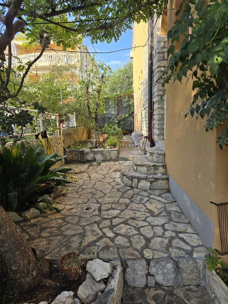 Image 6339121 - 21