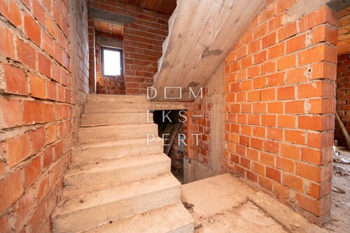 Thumbnail 6339143 - 10