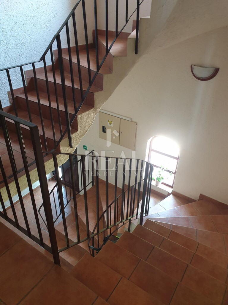 Image 6339228 - 24