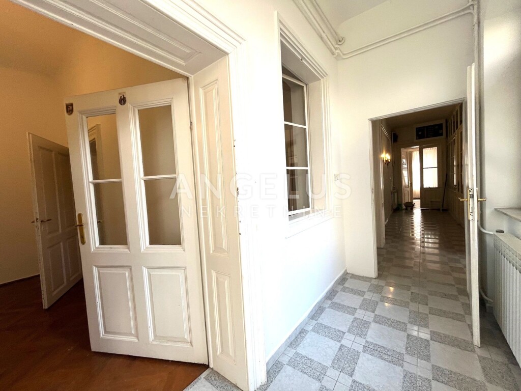 Image 6339267 - 8