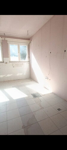 Thumbnail 6339296 - 4