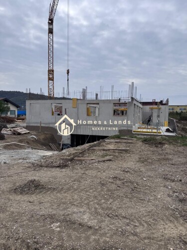 Thumbnail 6339344 - 3