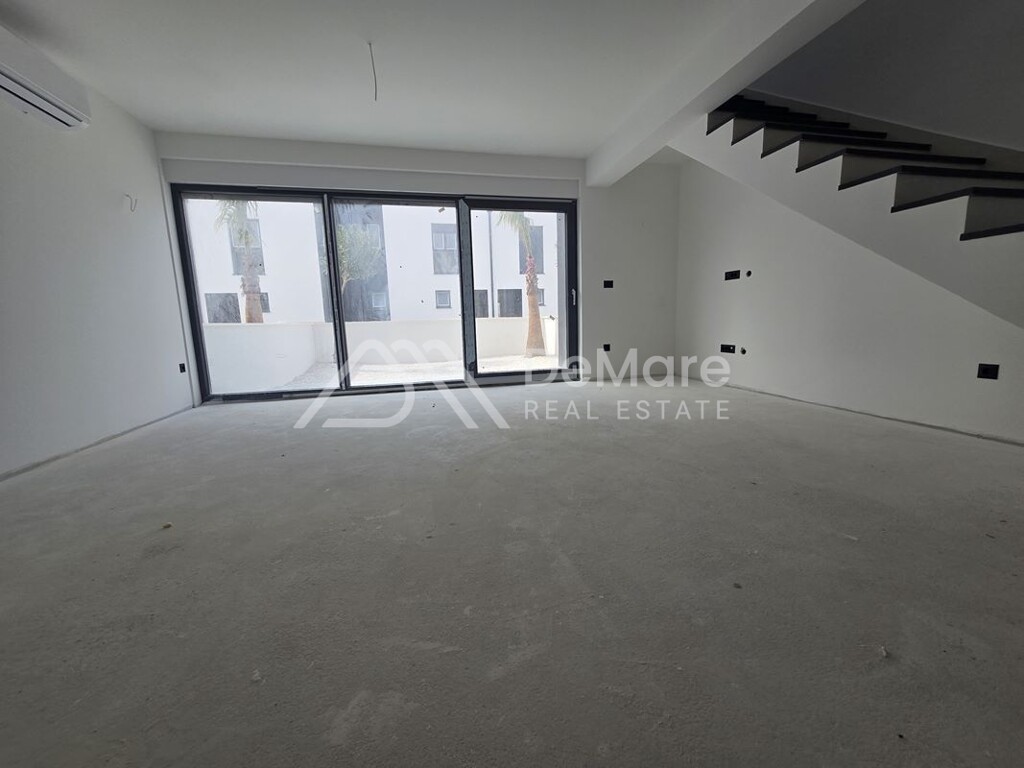 Image 6339348 - 8