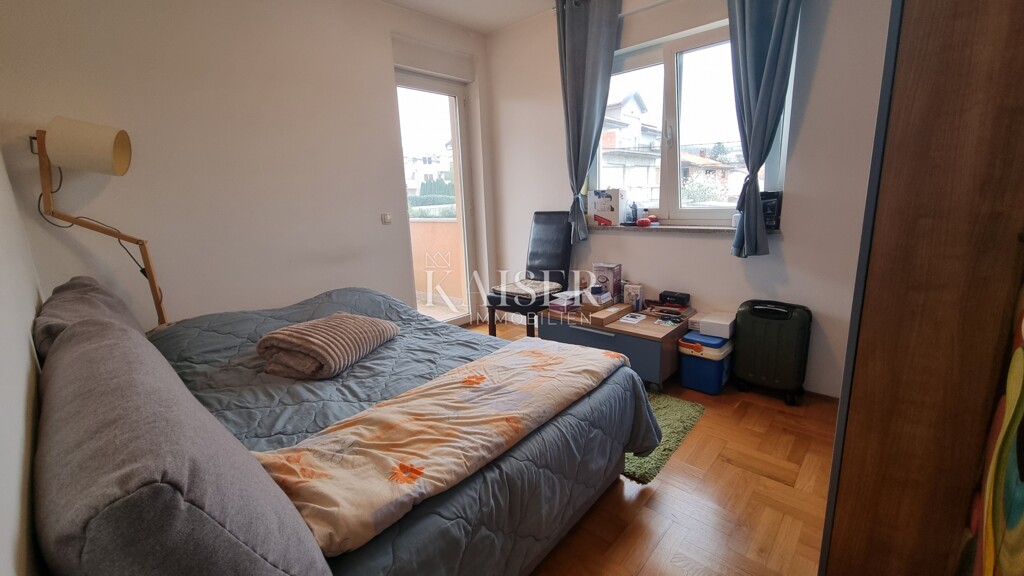Image 6339365 - 9