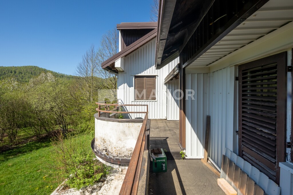 Image 6339371 - 7