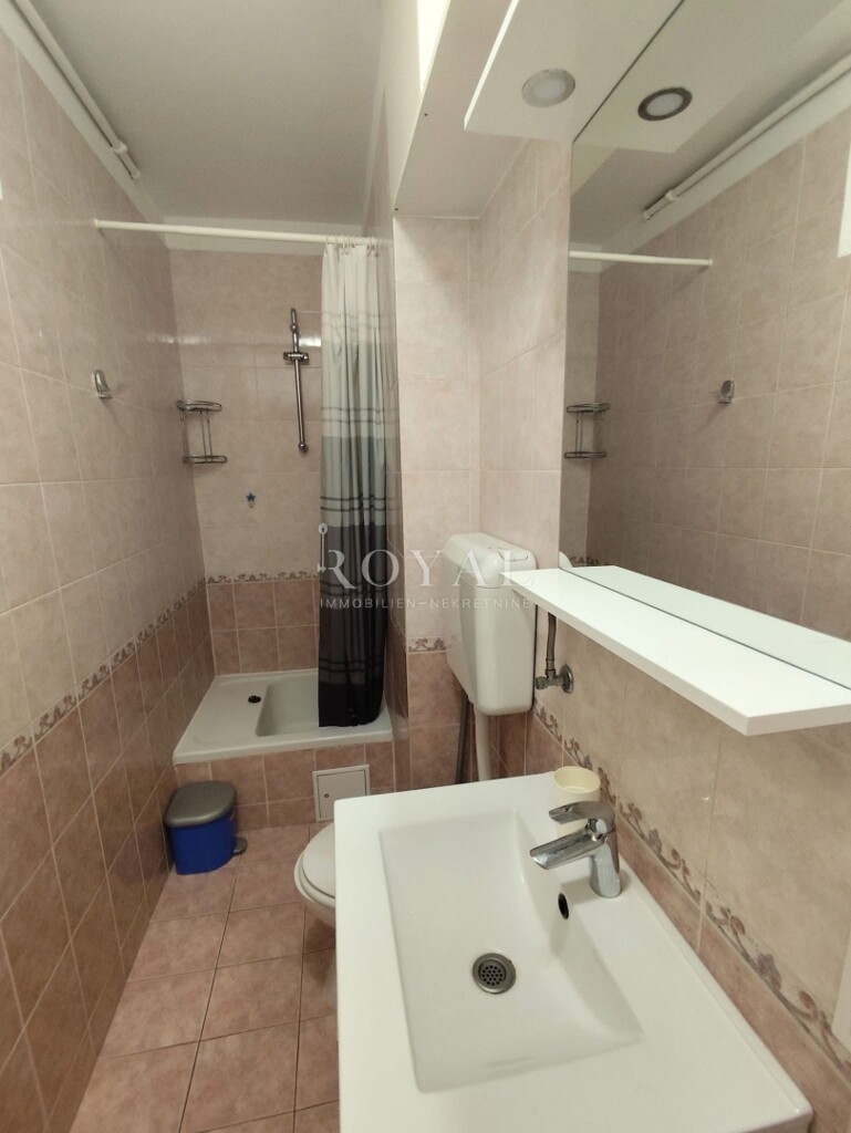 Image 6339640 - 4