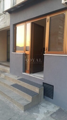 Thumbnail 6339650 - 5