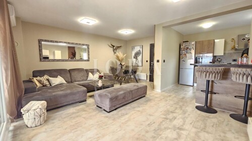 Thumbnail 6339695 - 1