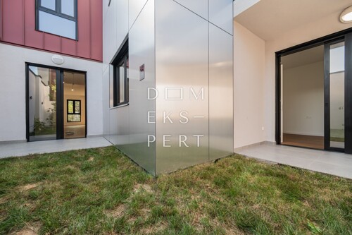 Thumbnail 6339725 - 9