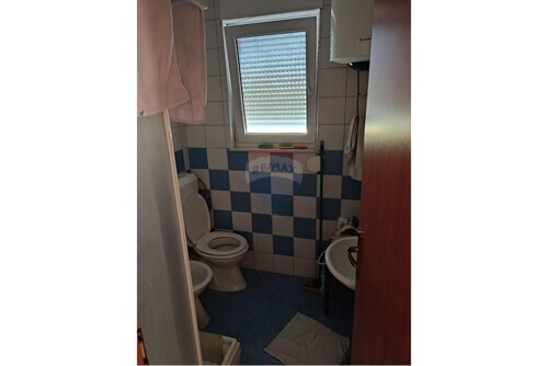 Thumbnail 6339795 - 3