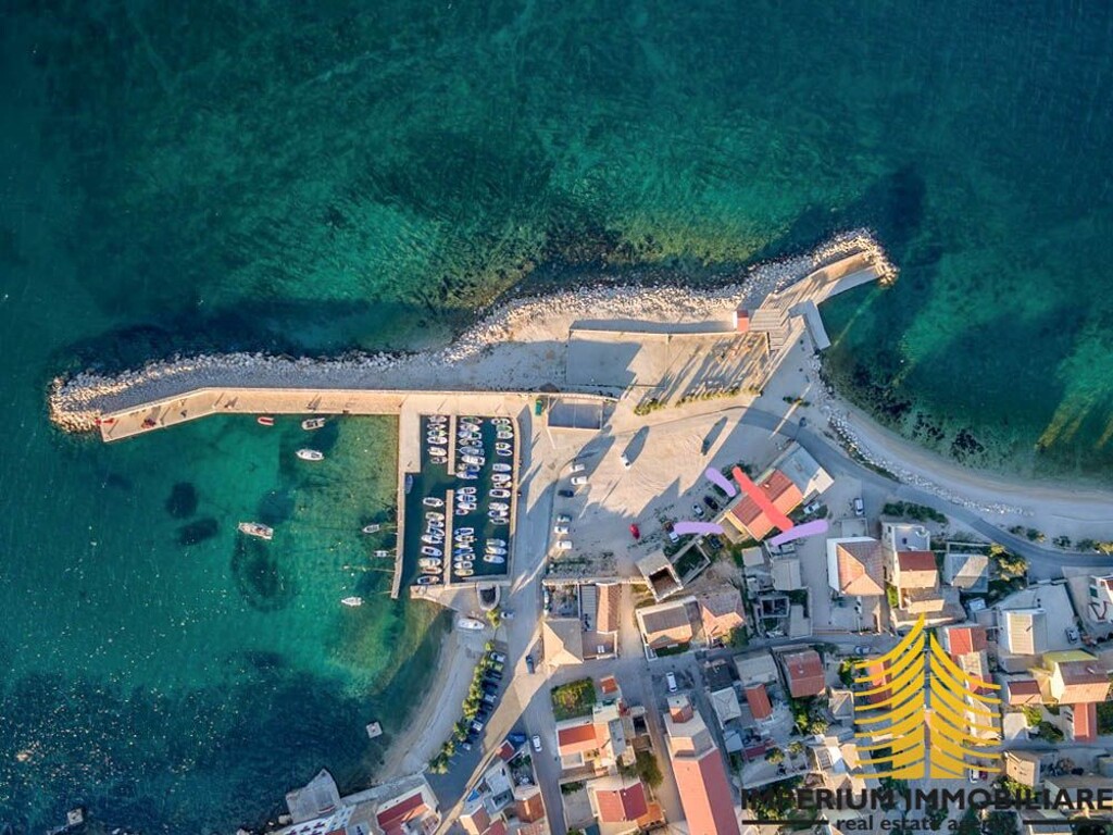 Image 6339804 - 5