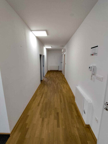 Thumbnail 6339811 - 8