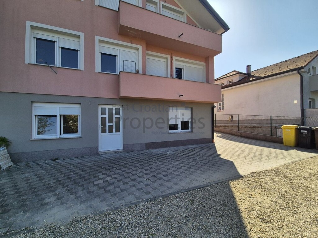 Image 6339830 - 12