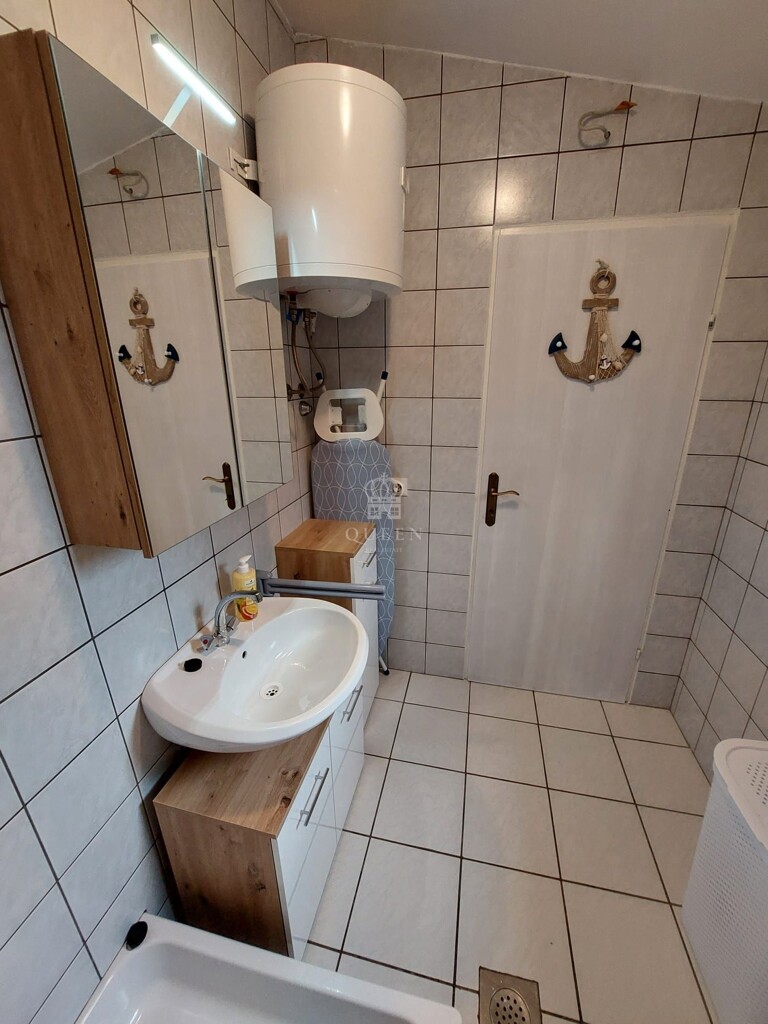 Image 6339836 - 9