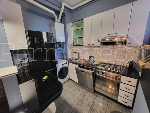 Thumbnail 6339867 - 6