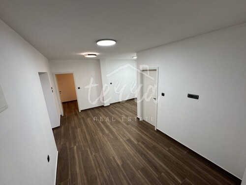 Thumbnail 6340102 - 6