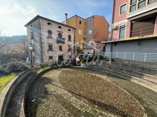 Stan Labin,stari grad