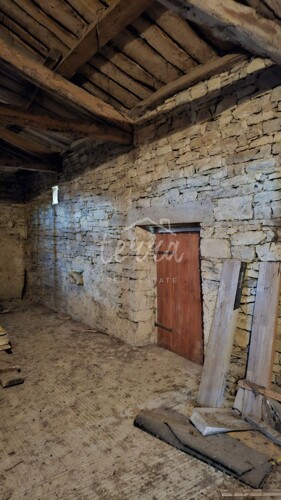 Thumbnail 6340111 - 5