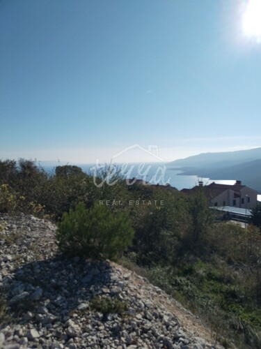 Thumbnail 6340121 - 2