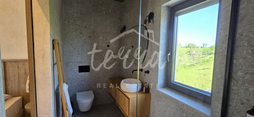 Thumbnail 6340157 - 23