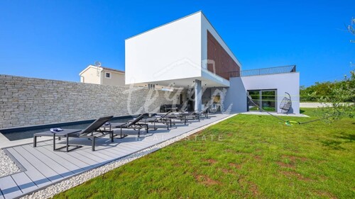 Thumbnail 6340163 - 7