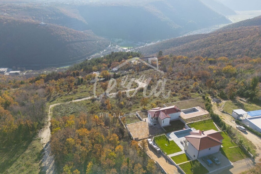 Image 6340256 - 7