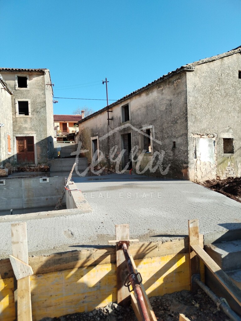 Image 6340300 - 2