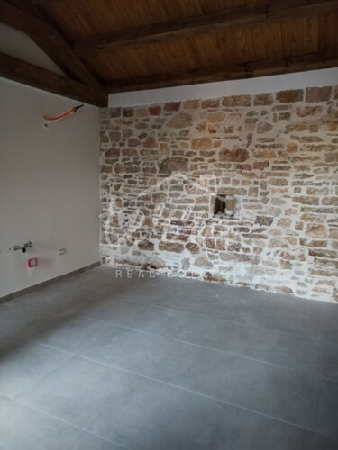 Thumbnail 6340301 - 17