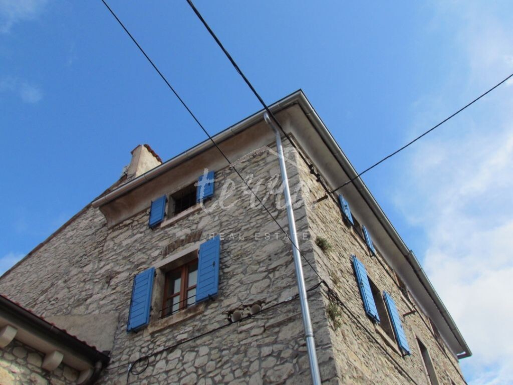 Image 6340403 - 8