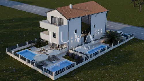 Thumbnail 6340612 - 3