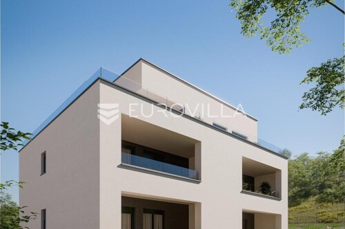 Thumbnail 6340685 - 4